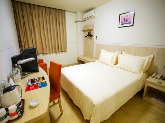 Jinjiang Inn Shanghai Oriental Pearl Tower Zewnętrze zdjęcie